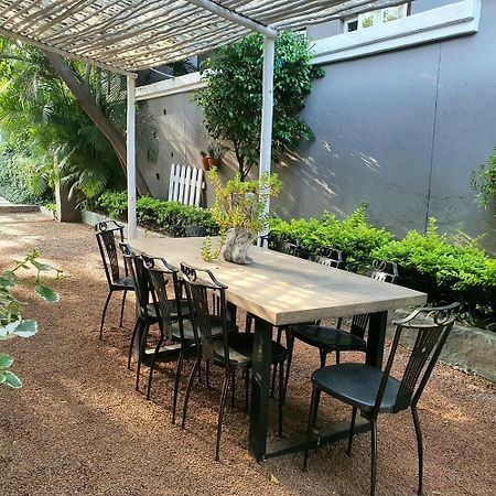 Waterhouse Guest Lodge In Muckleneuk Pretoria-Noord Exterior foto