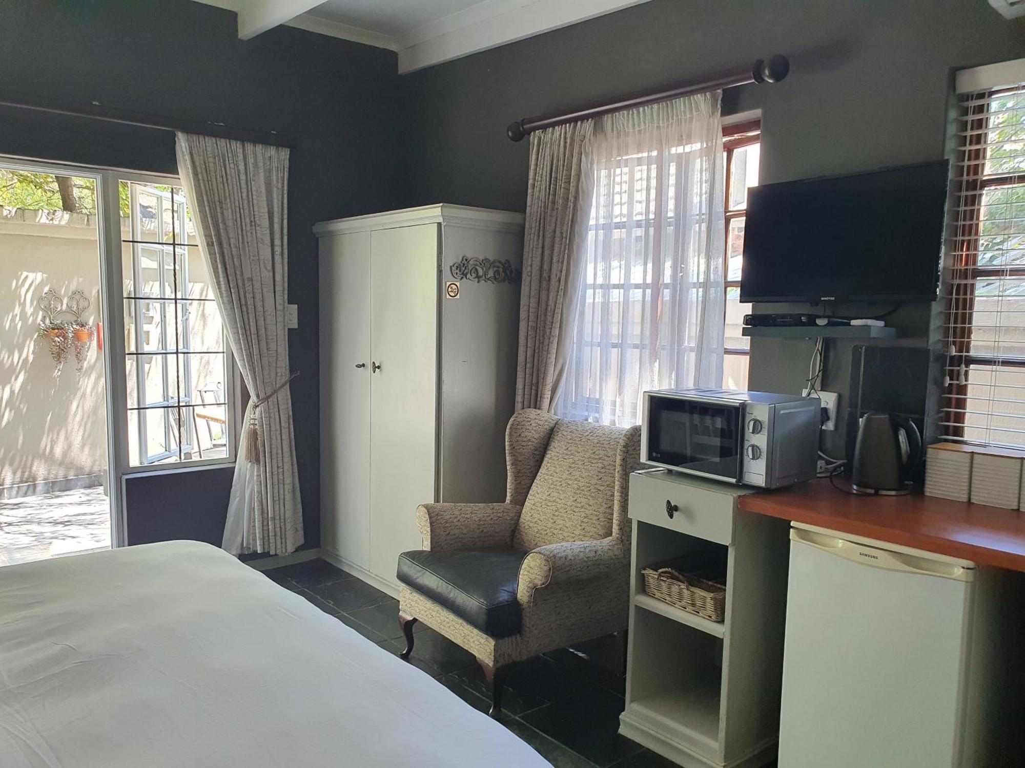 Waterhouse Guest Lodge In Muckleneuk Pretoria-Noord Quarto foto